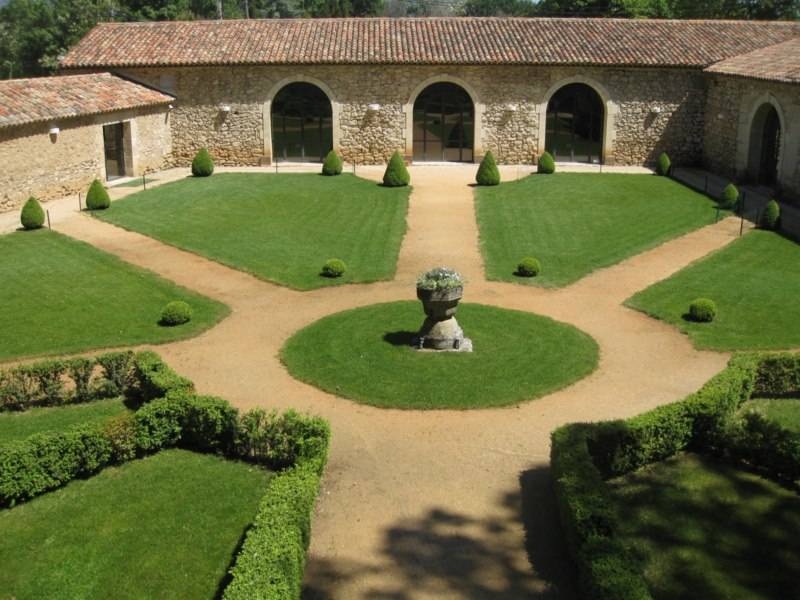 Salle de réception pour mariage de prestige Aix en Provence Château Pont-Royal
